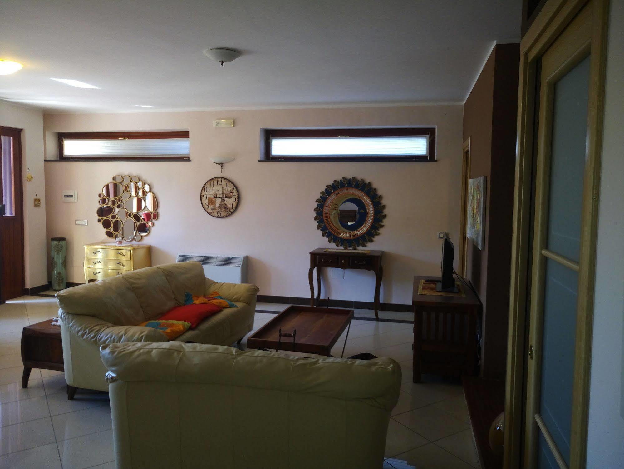 Villa Le Giare Ospitalita Diffusa 아제롤라 외부 사진