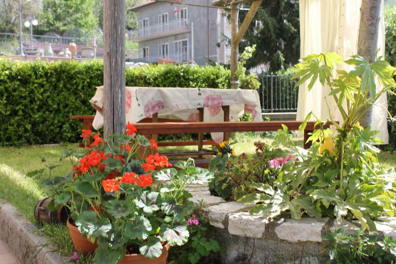 Villa Le Giare Ospitalita Diffusa 아제롤라 외부 사진